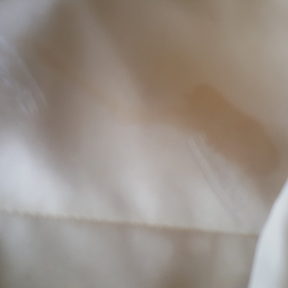 TALBOTS woven w/leather trim, straps & bottom - Picture 4 of 8